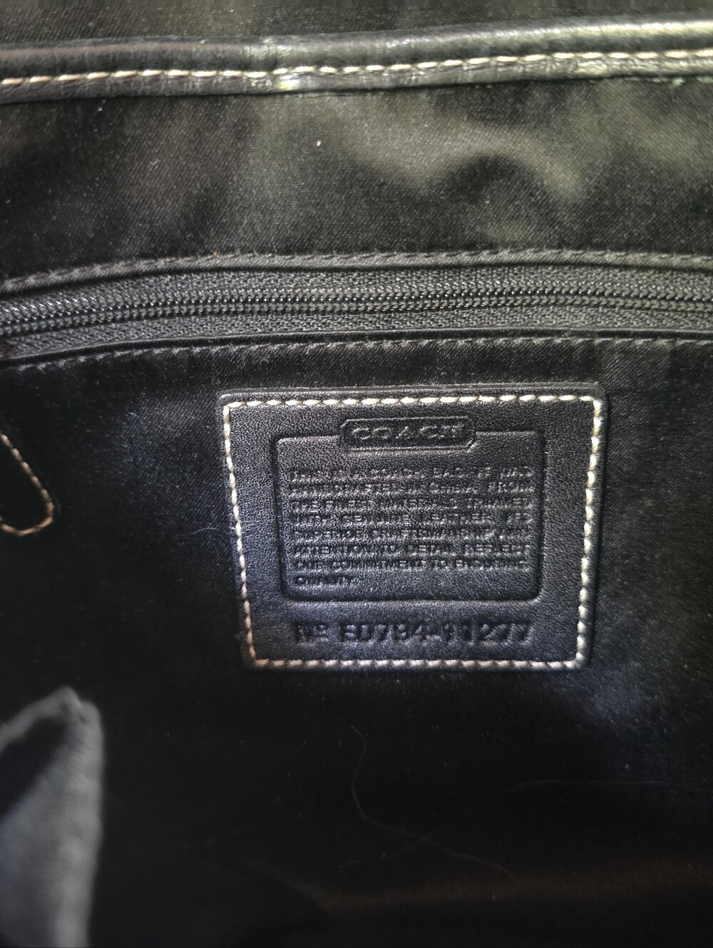 Authentic Coach Carly / Soho Shoulder Bag - Style 11027 Y2zk - Picture 5 of 8